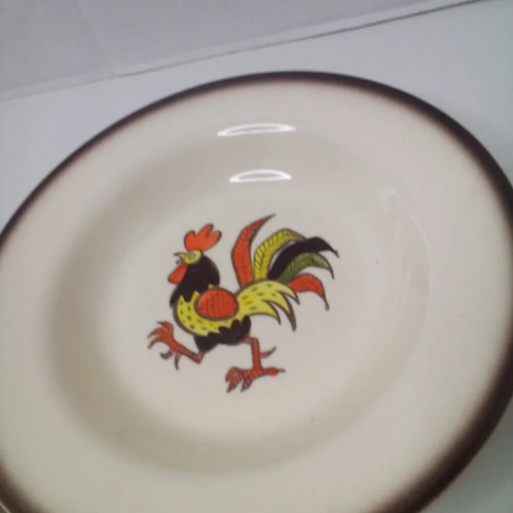 Vintage Poppytrail by Metlox Rooster Bowl Lot of 2 Retro 8.5